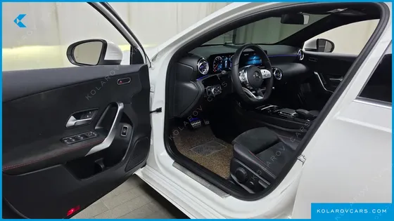 MERCEDES A-CLASS A250 4MATIC SEDAN