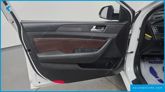 HYUNDAI SONATA 2.0 CARE+