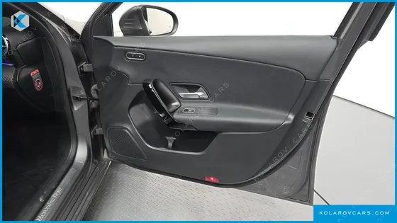 MERCEDES A-CLASS A220 SEDAN
