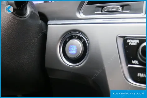HYUNDAI SONATA 2.0 SMART