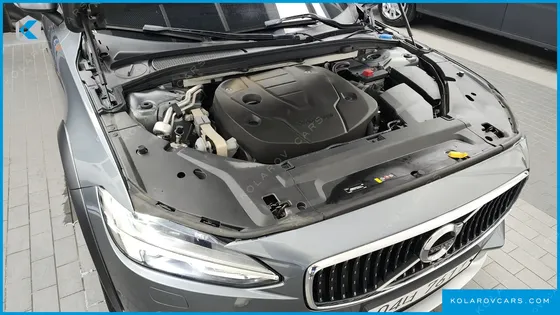 VOLVO V90 D5 AWD