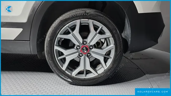 KIA SELTOS GASOLINE 1.6 TURBO 2WD