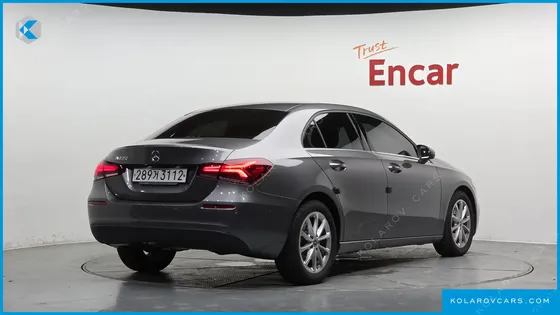 MERCEDES A-CLASS A220 SEDAN