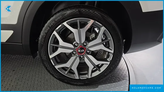 KIA SELTOS GASOLINE 1.6 TURBO 2WD