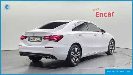 MERCEDES A-CLASS A220 SEDAN
