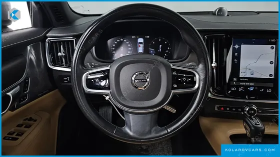 VOLVO V90 D5 PRO AWD