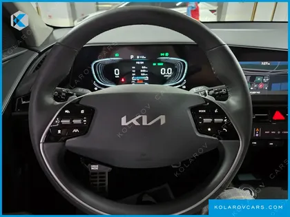 KIA NIRO SIGNATURE
