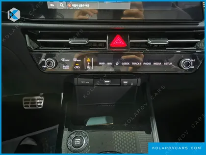 KIA NIRO SIGNATURE