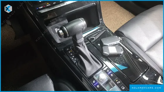 KIA K7 3.0 LPI PRESTIGE(RENTED)