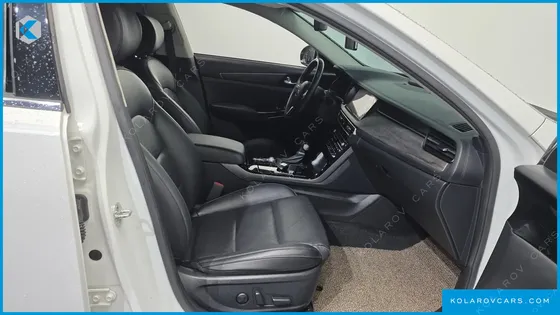 KIA K7 3.0 LPI PRESTIGE(RENTED)