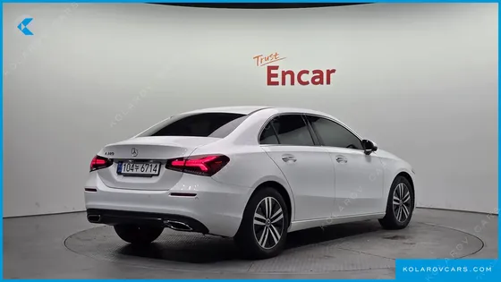 MERCEDES A-CLASS A220 SEDAN