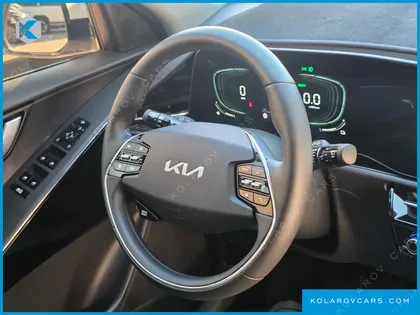 KIA NIRO PRESTIGE