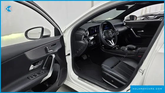 MERCEDES A-CLASS A220 HATCHBACK