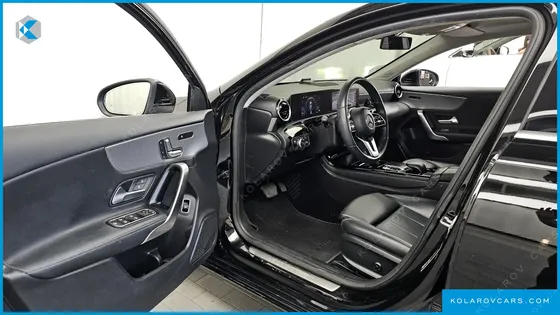 MERCEDES A-CLASS A220 SEDAN