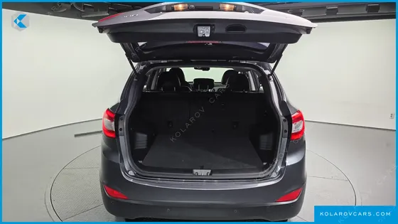 HYUNDAI TUCSON DIESEL(E-VGT) 2WD