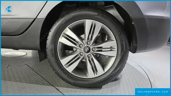 HYUNDAI TUCSON DIESEL(E-VGT) 2WD