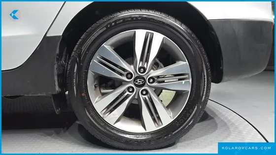 HYUNDAI TUCSON DIESEL(E-VGT) 2WD