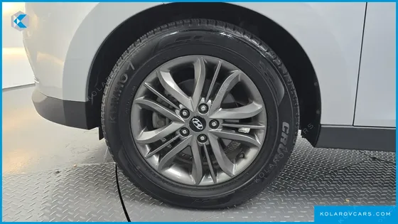 HYUNDAI TUCSON DIESEL(E-VGT) 2WD