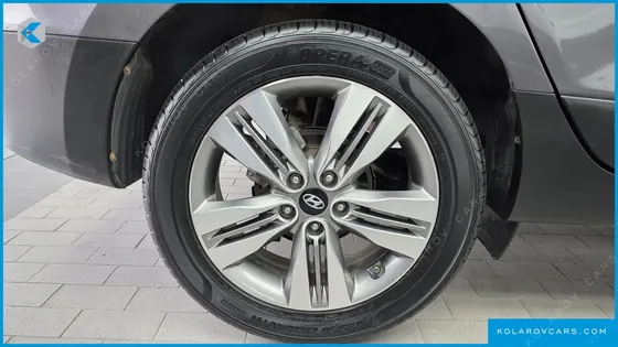 HYUNDAI TUCSON DIESEL(E-VGT) 2WD