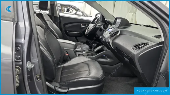 HYUNDAI TUCSON DIESEL(E-VGT) 2WD