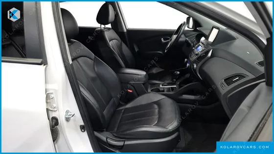 HYUNDAI TUCSON DIESEL(E-VGT) 2WD