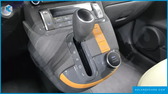 HYUNDAI CASPER THE ESSENTIAL
