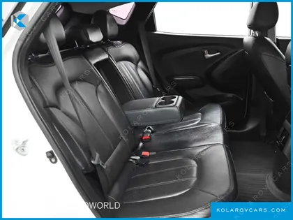 HYUNDAI TUCSON DIESEL(E-VGT) 4WD