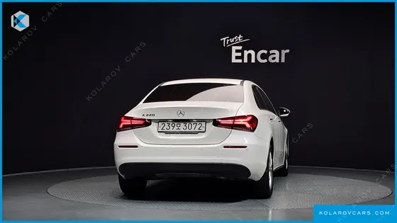 MERCEDES A-CLASS A220 SEDAN