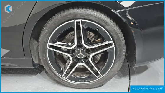 MERCEDES A-CLASS AMG A35 4MATIC SEDAN