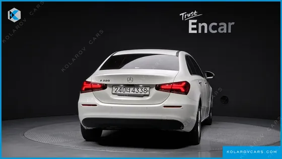 MERCEDES A-CLASS A220 SEDAN