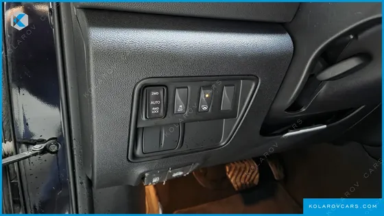 RENAULT KOREA QM6 (KOLEOS) DIESEL 4WD RE SIGNATURE