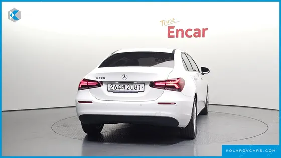 MERCEDES A-CLASS A220 SEDAN