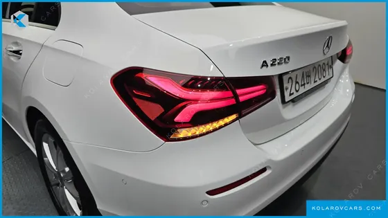 MERCEDES A-CLASS A220 SEDAN