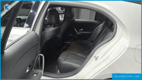 MERCEDES A-CLASS A220 HATCHBACK