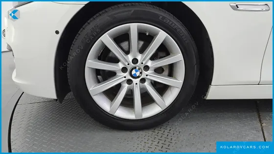 BMW 5 SERIES 528I