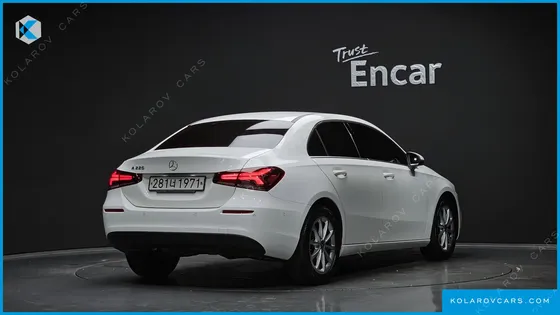MERCEDES A-CLASS A220 SEDAN
