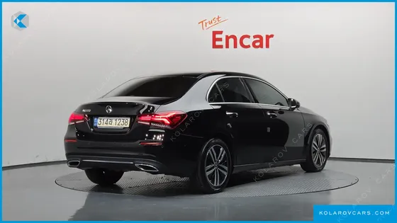 MERCEDES A-CLASS A220 SEDAN