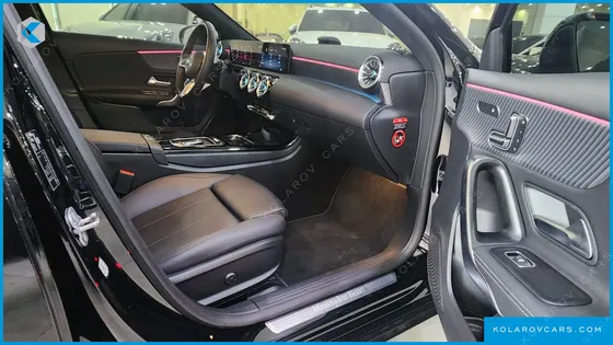 MERCEDES A-CLASS A220 HATCHBACK