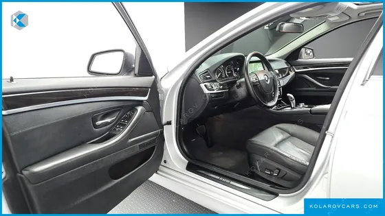 BMW 5 SERIES 520D
