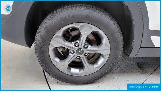 KIA SELTOS GASOLINE 2.0 2WD