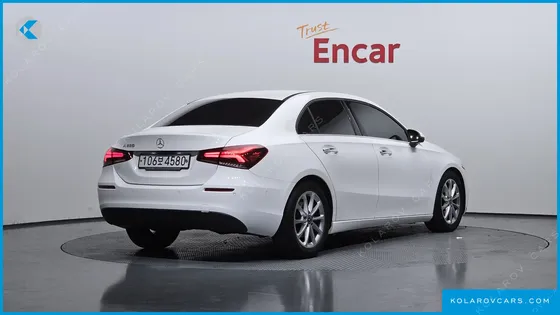 MERCEDES A-CLASS A220 SEDAN