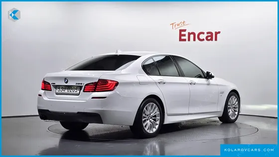 BMW 5 SERIES 528I XDRIVE M AERO DYNAMIC
