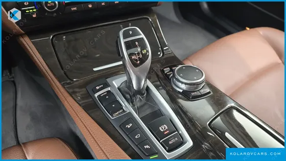 BMW 5 SERIES 528I XDRIVE M AERO DYNAMIC