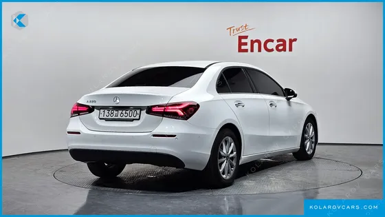 MERCEDES A-CLASS A220 SEDAN