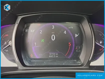 RENAULT KOREA QM6 (KOLEOS) DIESEL 2WD RE SIGNATURE