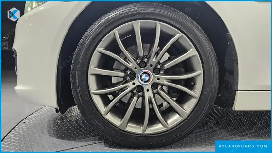 BMW 5 SERIES 520D XDRIVE LUXURY PLUS