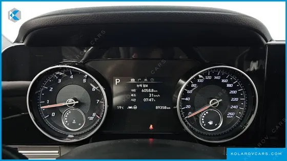 HYUNDAI GRANDEUR 3.0 LPI RENT CAR