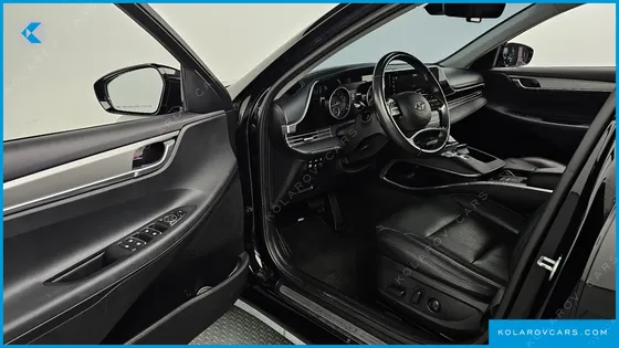 HYUNDAI GRANDEUR 3.0 LPI RENT CAR