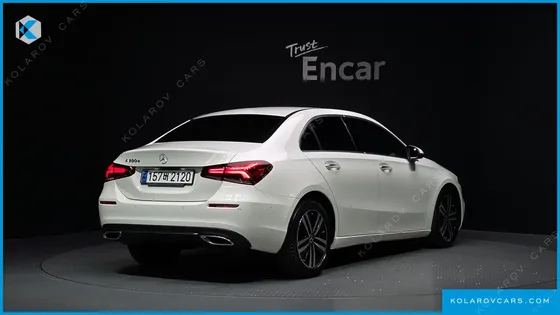 MERCEDES A-CLASS A200D SEDAN