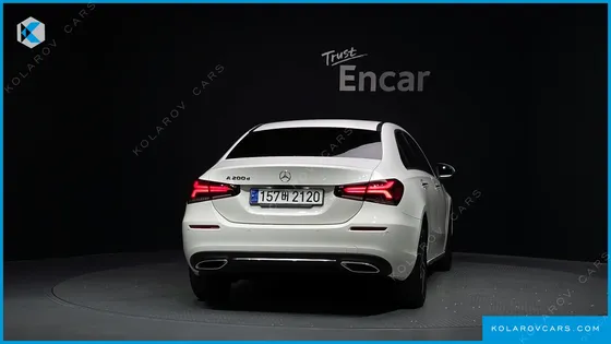 MERCEDES A-CLASS A200D SEDAN